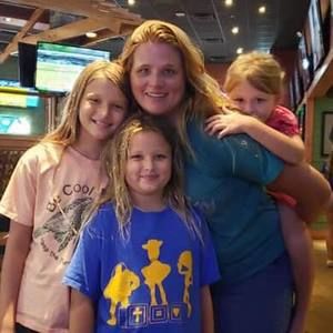 Meet your Posher, Jennifer